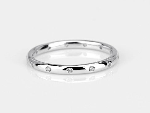 Elegant Ring Band