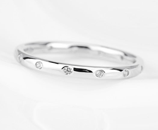 Elegant Ring Band
