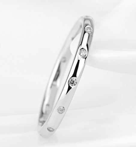 Elegant Ring Band