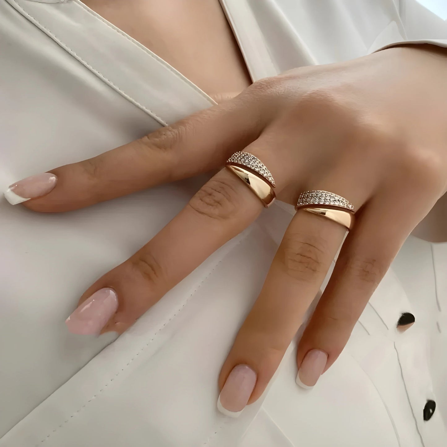 Élégante bague réglable étincelante